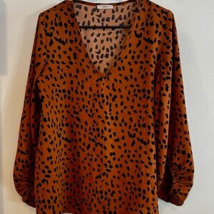 Jodifl shirt Size Medium